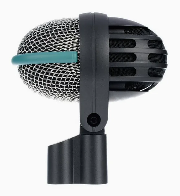 AKG D 112 MKII, vista 4