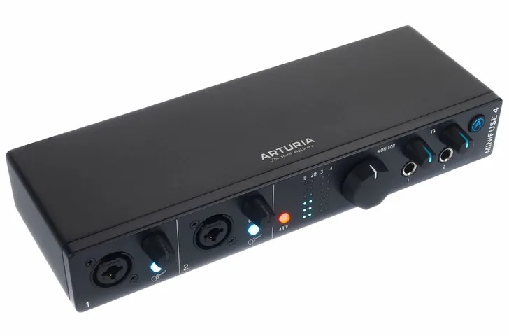 Arturia MiniFuse 4 Black, vista 3