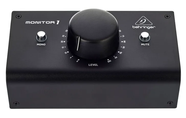 Behringer Monitor1, vista 2