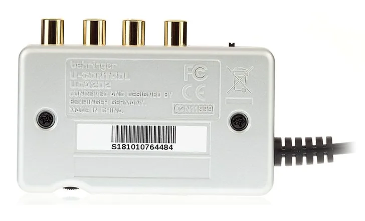 Behringer U-Control UCA202, vista 4