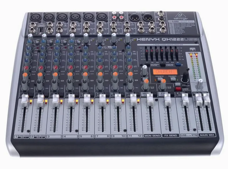 Behringer Xenyx QX1222USB, vista 2