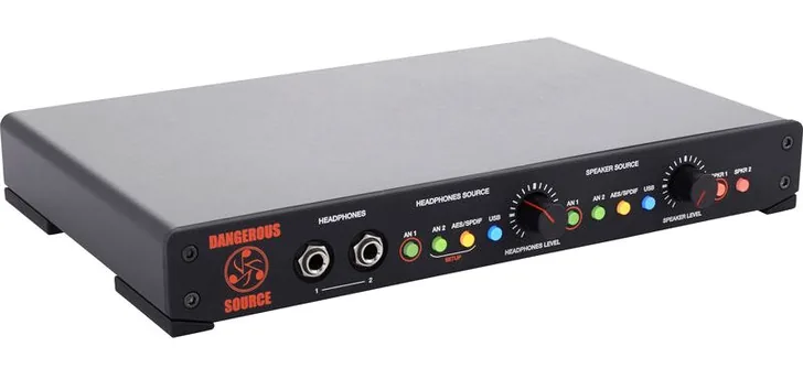 Dangerous Music Source, vista 3