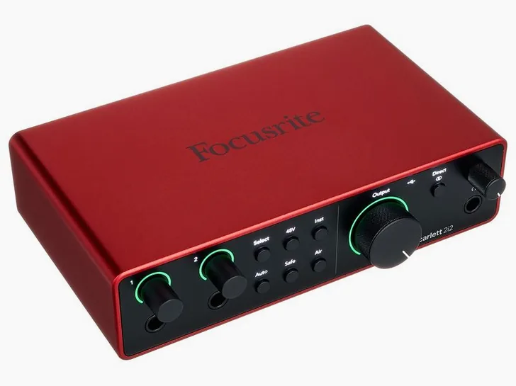 Focusrite Scarlett 2i2 4th Generation, vista 3
