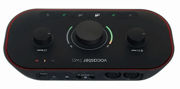 Focusrite Vocaster Two, vista 4