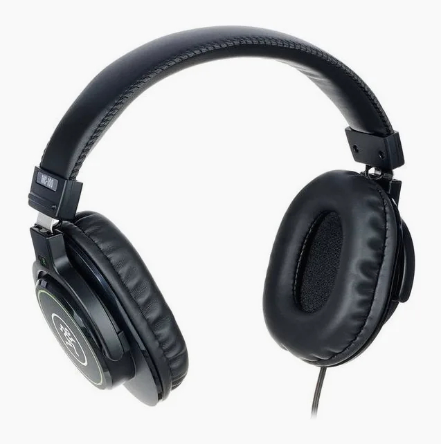 Mackie MC-100, vista 2