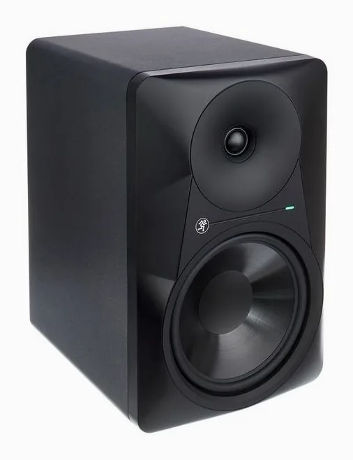 Mackie MR824, vista 3