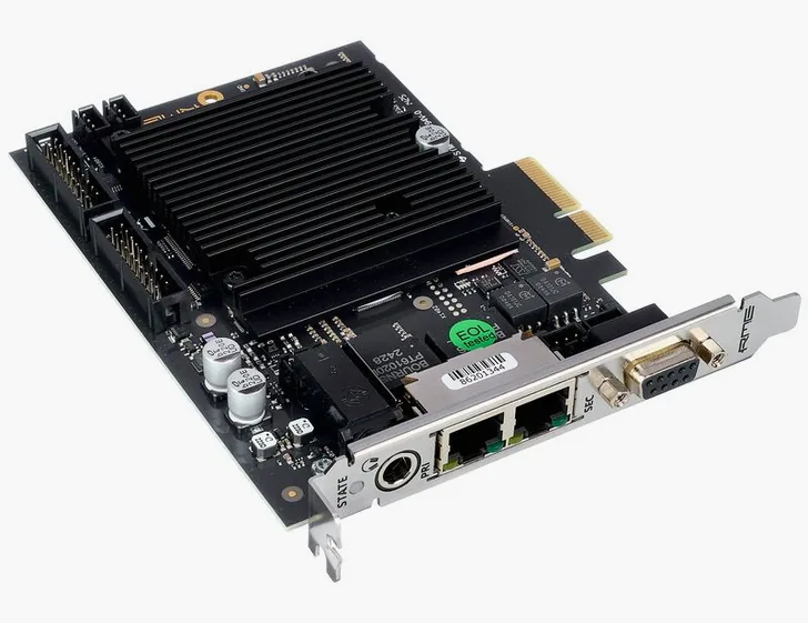 RME HDSPe AoX-D, vista 3