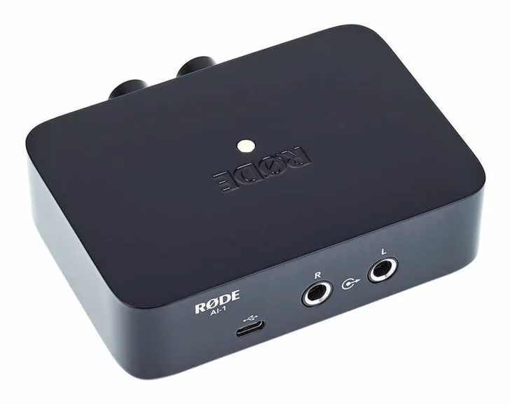Rode AI-1, vista 3