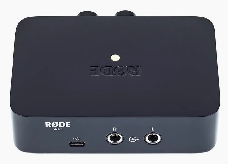 Rode AI-1, vista 4