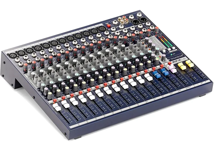 Soundcraft EFX12, vista 3