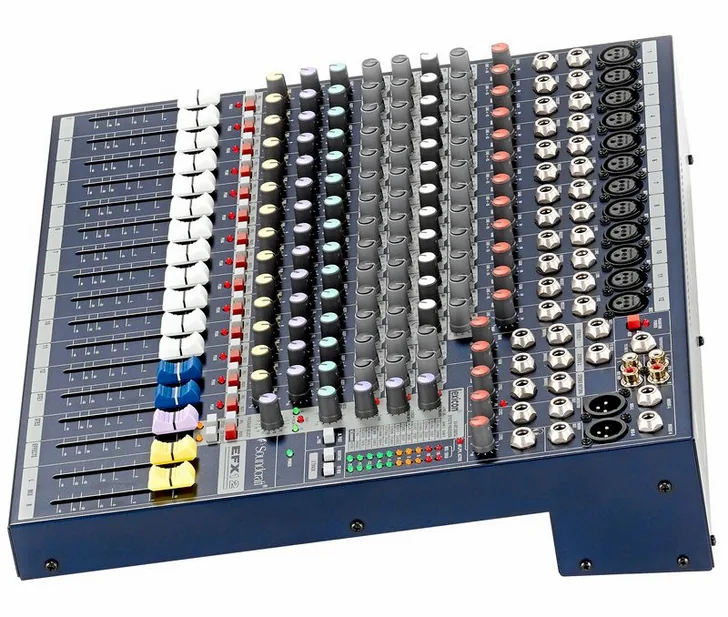 Soundcraft EFX12, vista 4