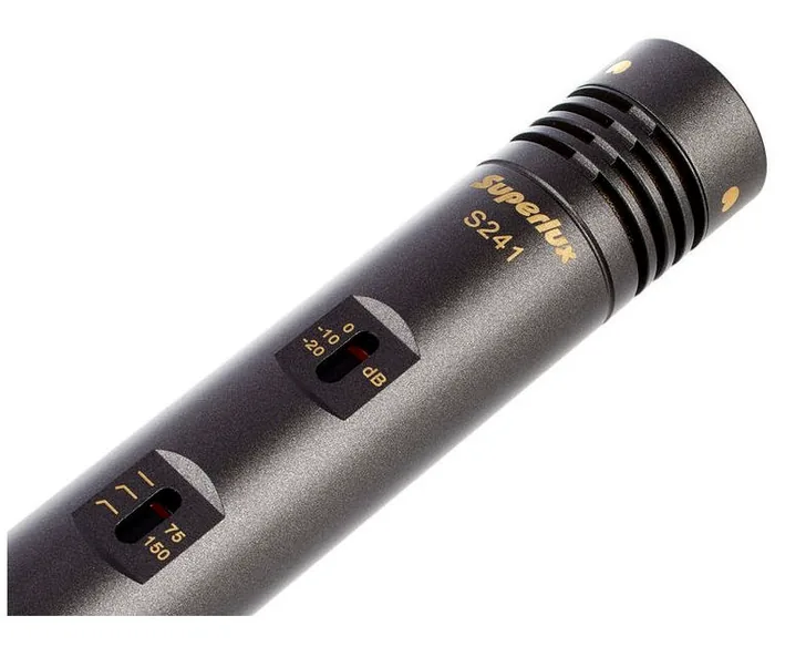 Superlux S241, vista 2