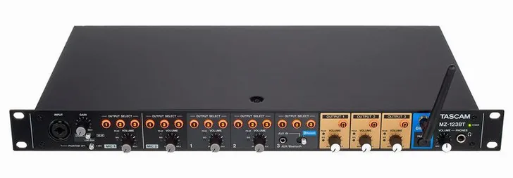 Tascam MZ-123 BT, vista 2