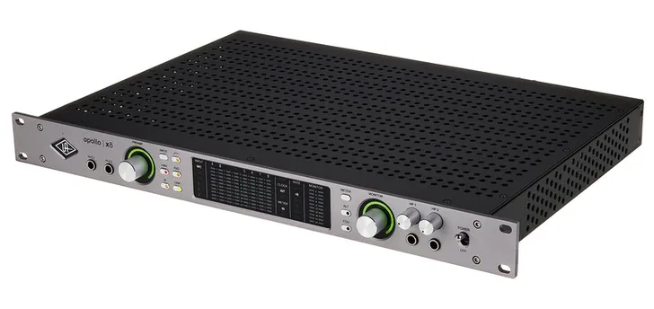 Universal Audio Apollo x8 Gen2 AC, vista 2