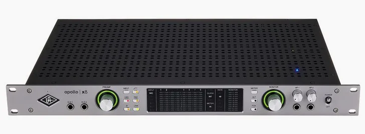 Universal Audio Apollo x8 Gen2 AC, vista 3
