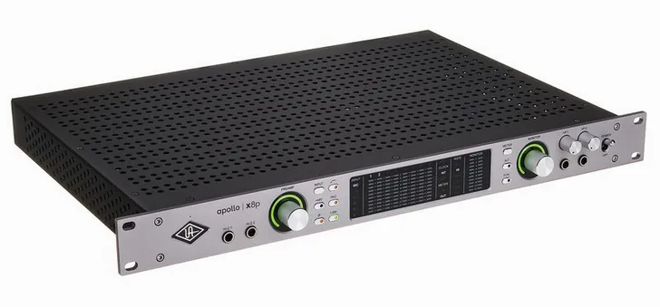Universal Audio Apollo x8p Gen2 AC Pro, vista 4