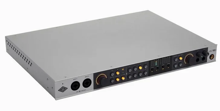 Universal Audio Volt 876 USB Recording Studio, vista 3