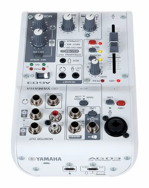 Yamaha AG03 MK2 WH, vista 4