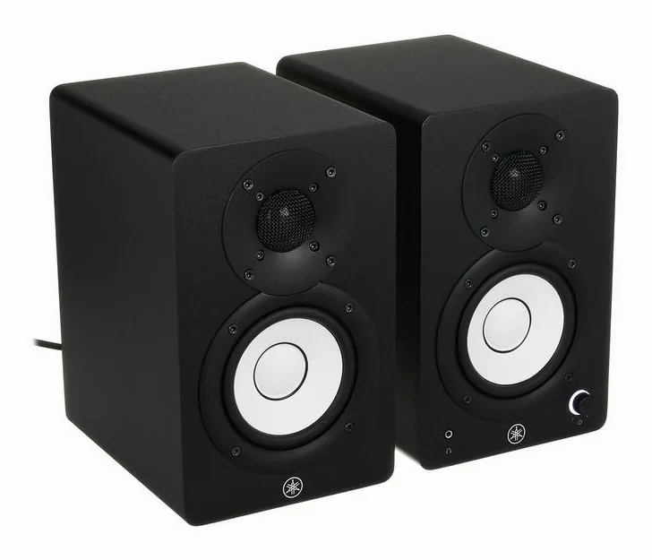 Yamaha HS 4, vista 3