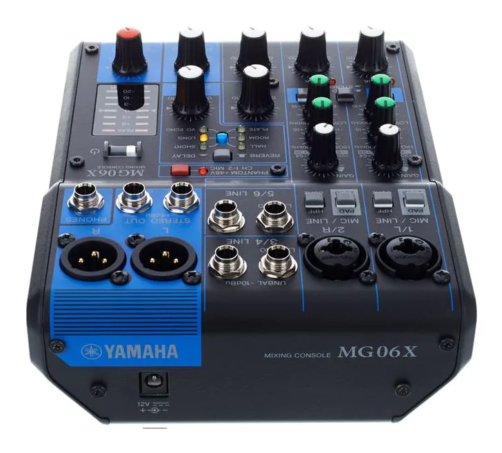 Yamaha MG06X, vista 4