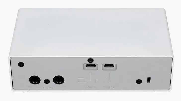 Yamaha UR12 MK3 White, vista 4