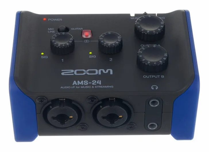 Zoom AMS-24, vista 2